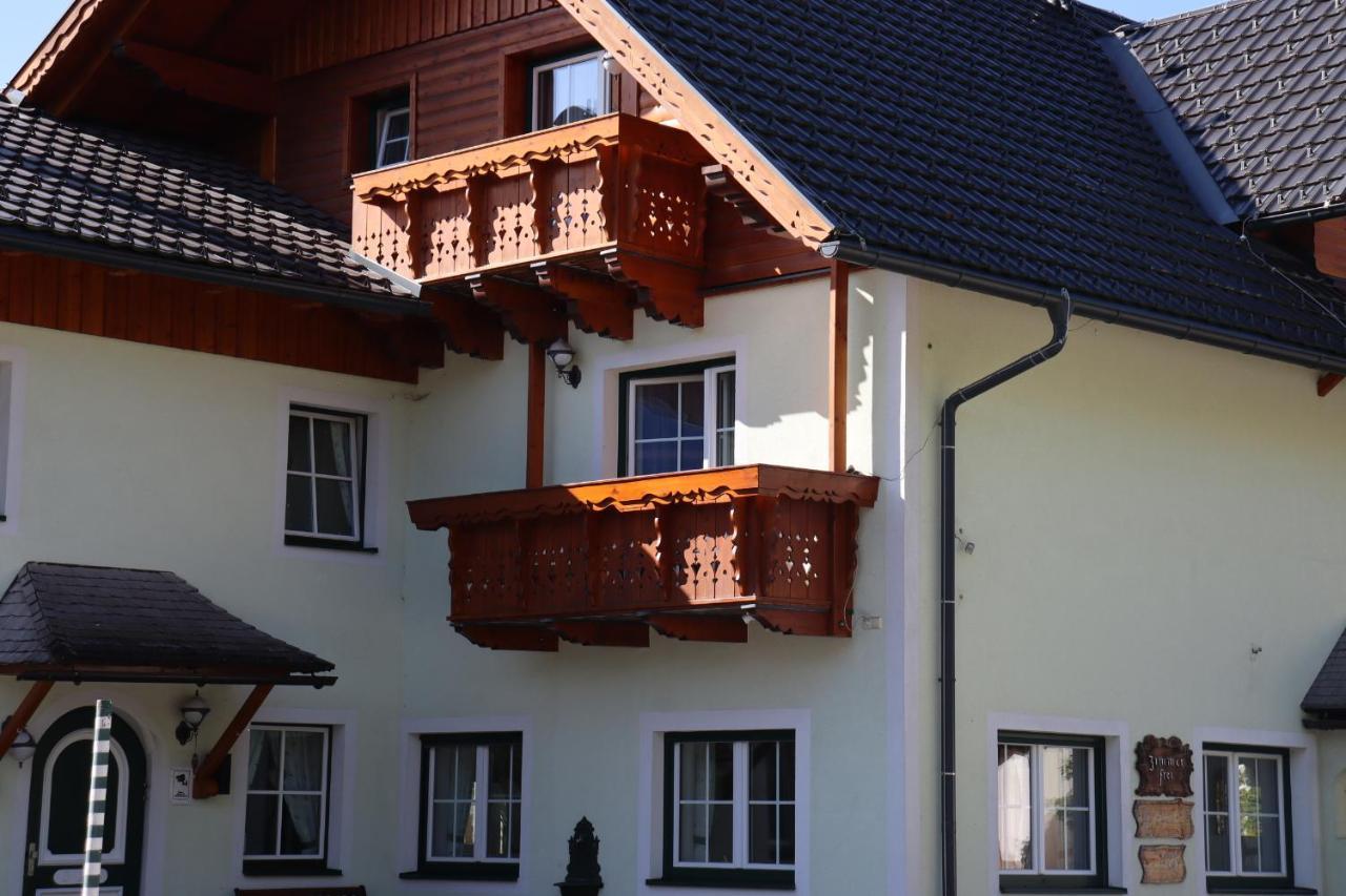 Apartman Tauplitz Skiing, Hiking, Bike, Cross Country - Haus Sandlweber Obersdorf Exteriör bild
