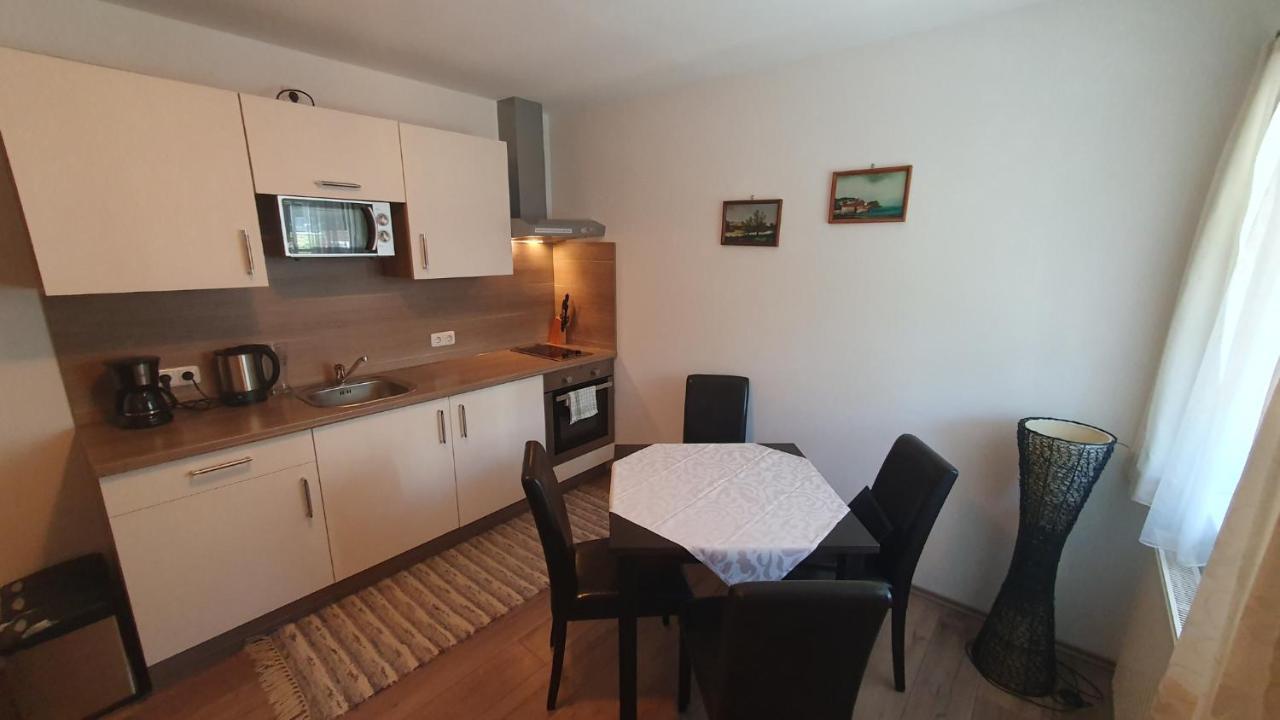 Apartman Tauplitz Skiing, Hiking, Bike, Cross Country - Haus Sandlweber Obersdorf Exteriör bild